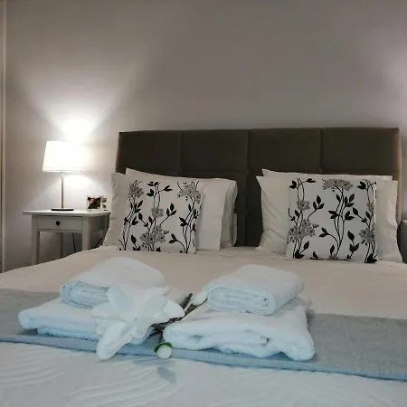 Personal Homes Apartment