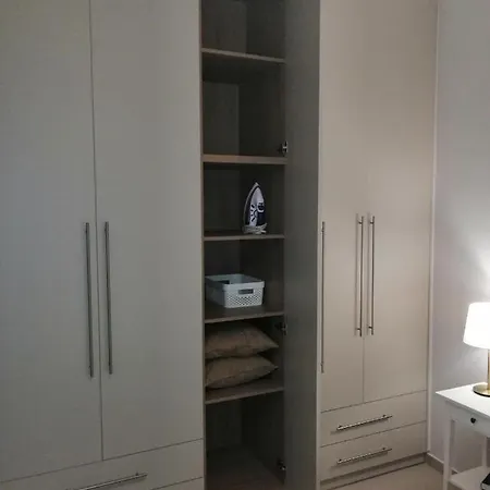 Apartment Personal Homes *